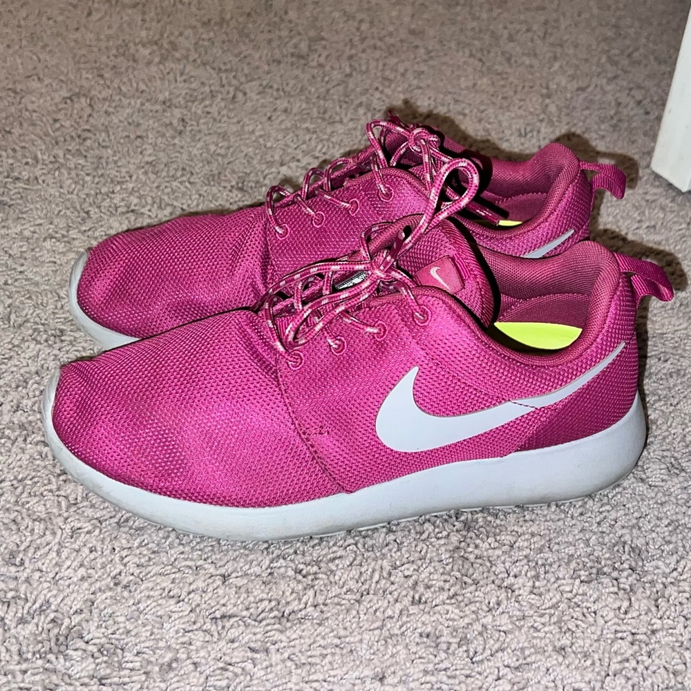 Purple Roshe Run